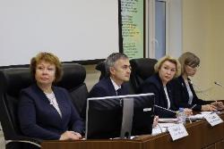 На 50-м заседании Думы Югорска обсудили безопасность дорожного движения и поддержку старшего поколения 