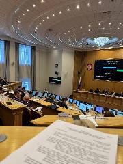 Председатель Думы города Югорска Евгения Комисаренко приняла участие в 22 заседании Думы ХМАО-Югры 7 созыва.