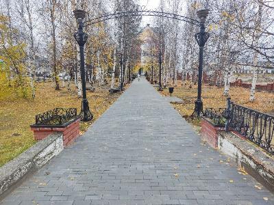 В сквере обновили тротуар