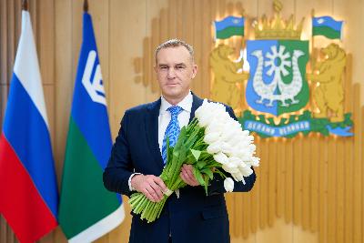 Поздравление Губернатора Югры Руслана Кухарука с Международным женским днем