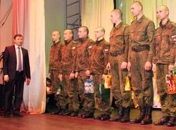 Глава  города Раис Салахов поздравил военнослужащих войсковой части Югорска - 2 с Днем защитника Отечества