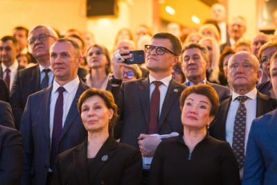 + LIY02901.jpg + LIY02901.jpg