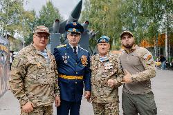 В Югорске-2 отметили День микрорайона и День Воздушного флота России