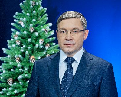 Владимир Якушев поздравляет с Новым годом! 