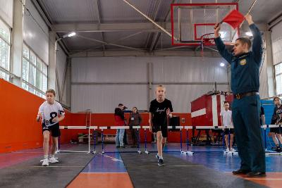 В Югорске прошли соревнования по пожарно-прикладному спорту