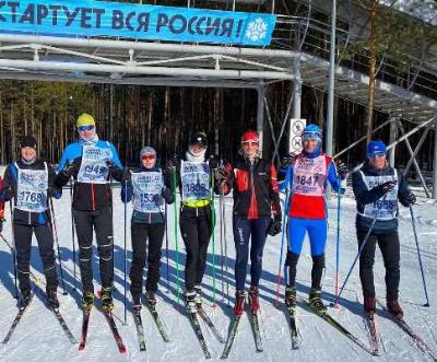 Более 780 югорчана встали на лыжи в эти выходные 