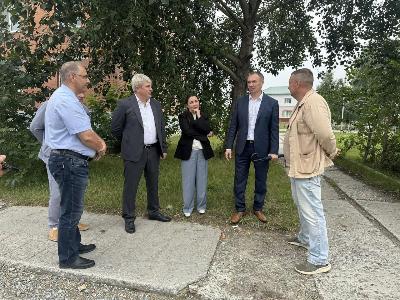 Депутаты Думы Югорска завершили обходы своих избирательных округов