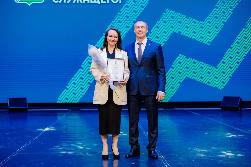 В Центре культуры «Югра-презент» прошло торжественное мероприятие, посвящённое Дню муниципального служащего Югорска