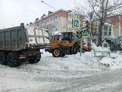 10 млн рублей дополнительно выделили на вывоз снега