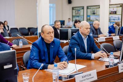 Развитие системы образования города обсудили депутаты Думы Югорска