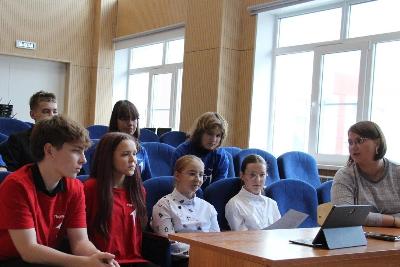 Югорск и Макеевка провели совместный телемост