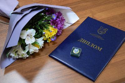 Заслуженные награды по итогам 2020 года получили 20 югорчан