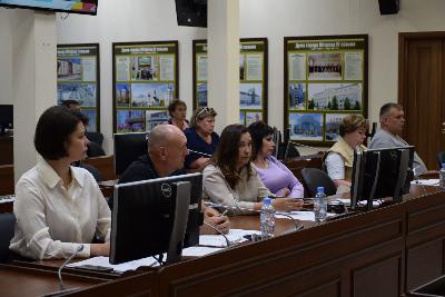 Депутаты Думы Югорска обсудили подготовку к предстоящему Дню города