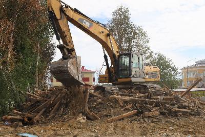 В Югорске снесли ещё один аварийный дом