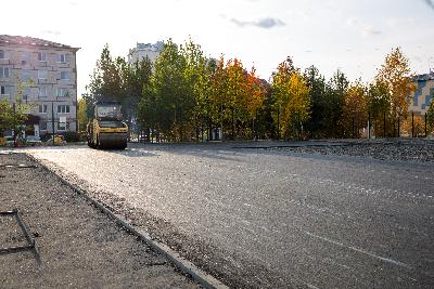 На территории школы №5 строят спортивное ядро