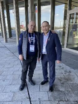 Дмитрий Аллянов представил Югру на Всероссийском форуме ветеранов СВО