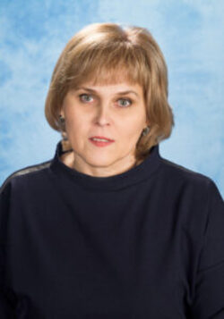 Педагог школы №5 Елена Чарушина – лауреат Всероссийского конкурса «Педагогический дебют 2026» 