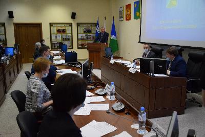 Состоялись очередное и внеочередное заседания Думы Югорска