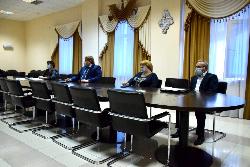 Глава Югорска принял участие в прямом эфире Губернатора по теме "Жилье и городская среда"